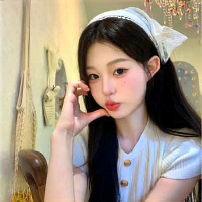 跳舞的红色公交